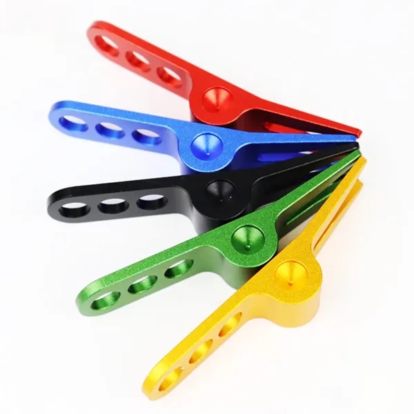 Golf Accessories Green Fork Anode Three-hole Ball Lawn - Golf Accessories Green Fork Anode Three-hole Ball Lawn - Image 1 of 6