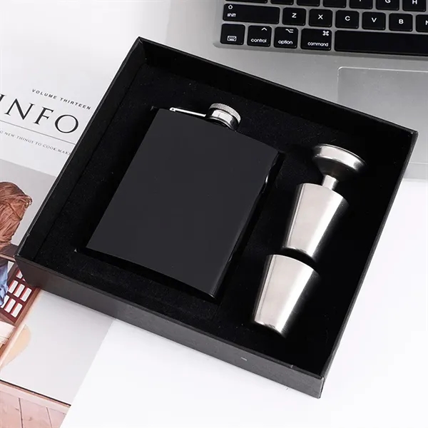 7Oz Stainless Steel Flask Set - 7Oz Stainless Steel Flask Set - Image 2 of 3