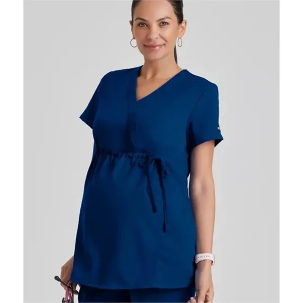 Barco Grey's Anatomy Women Maternity Classic Lilah Scrub Top - Barco Grey's Anatomy Women Maternity Classic Lilah Scrub Top - Image 4 of 5