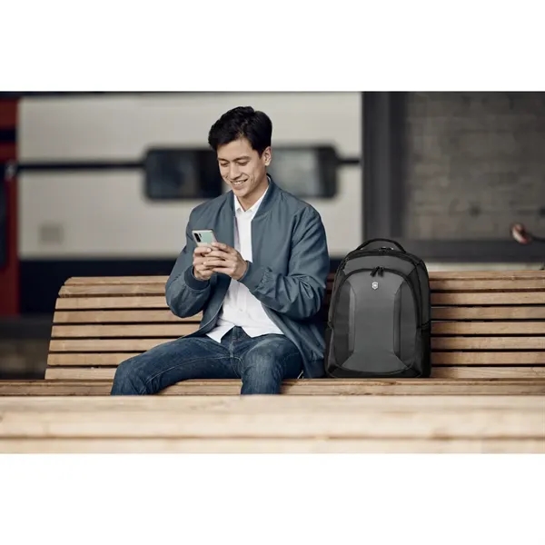 Swiss Army - Victorinox® Flyer Modern Executive Backpack - Swiss Army - Victorinox® Flyer Modern Executive Backpack - Image 3 of 10