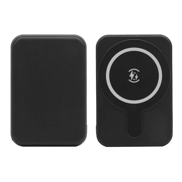 iGo 3,000mAh MagSecure Combo Charger - iGo 3,000mAh MagSecure Combo Charger - Image 6 of 9