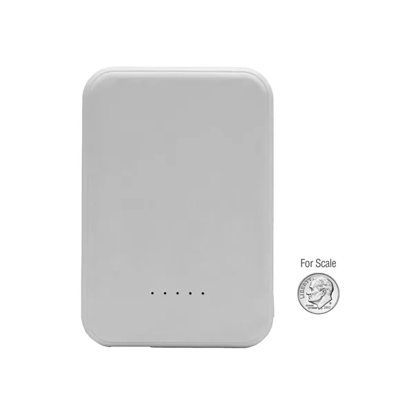 iGo 3,000mAh MagSecure Combo Charger - iGo 3,000mAh MagSecure Combo Charger - Image 4 of 9