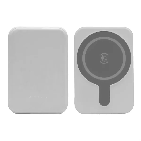 iGo 3,000mAh MagSecure Combo Charger - iGo 3,000mAh MagSecure Combo Charger - Image 7 of 9