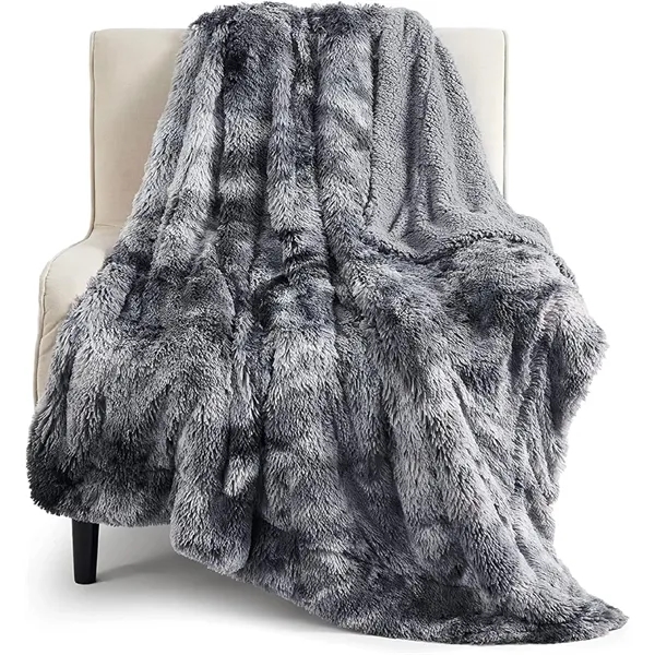 Sherpa Fleece Faux Fur Blanket 50"x60" - Sherpa Fleece Faux Fur Blanket 50"x60" - Image 2 of 5