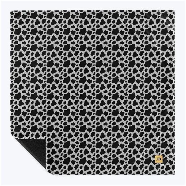Original Stretch ™ Blanket - Dairy Delight 10 x 10 - Original Stretch ™ Blanket - Dairy Delight 10 x 10 - Image 1 of 2