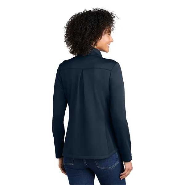 Eddie Bauer Women's Smooth Mid Layer Fleece 1/2-Zip - Eddie Bauer Women's Smooth Mid Layer Fleece 1/2-Zip - Image 15 of 19
