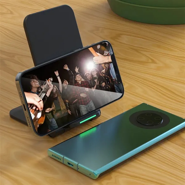 Universal Wireless Chargers And Charging Stands - Universal Wireless Chargers And Charging Stands - Image 2 of 5