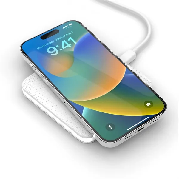 PowerStation Wireless Charger and Ambient Light - PowerStation Wireless Charger and Ambient Light - Image 3 of 7