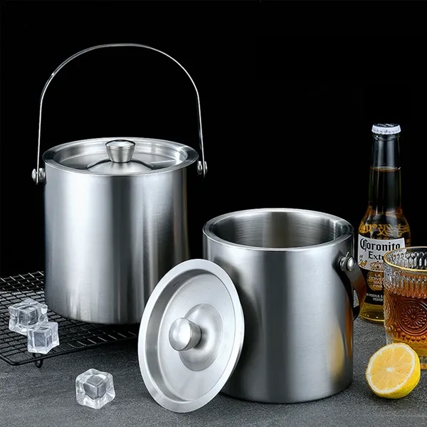 3-Liter Insulated Ice Bucket With Lid And Tongs - 3-Liter Insulated Ice Bucket With Lid And Tongs - Image 2 of 4