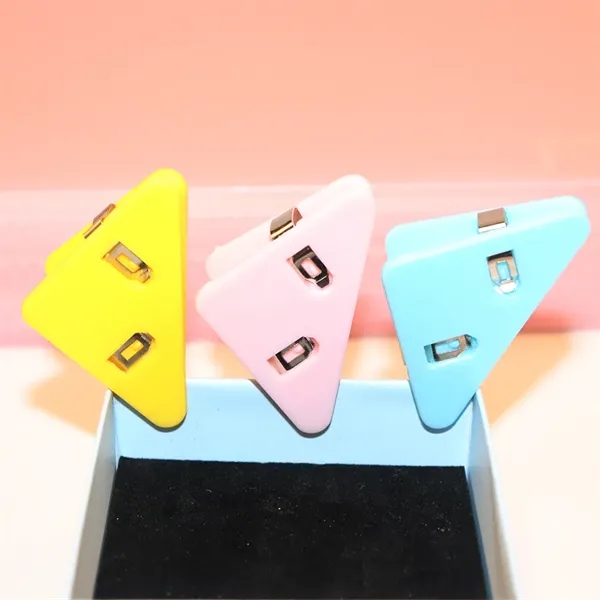 ABS Triangular Transparent File Book Binder Corner Clip - ABS Triangular Transparent File Book Binder Corner Clip - Image 4 of 14