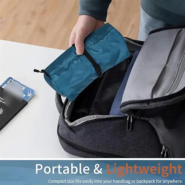 Large capacity foldable waterproof cosmetic toiletry bag - Large capacity foldable waterproof cosmetic toiletry bag - Image 4 of 4