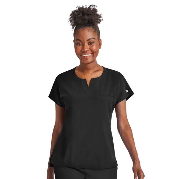 Maevn - Matrix Impulse - Women's Three-Pocket Notched Nec... - Maevn - Matrix Impulse - Women's Three-Pocket Notched Nec... - Image 0 of 9