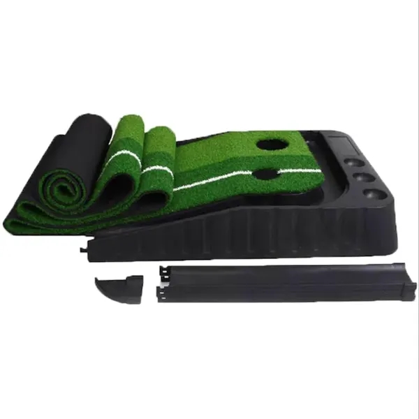 Indoor golf putting green - Indoor golf putting green - Image 1 of 1