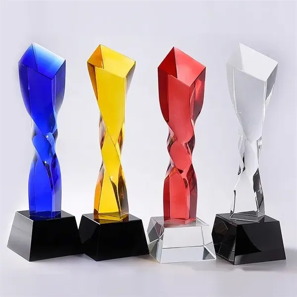 Twisted Crystal Trophy - Twisted Crystal Trophy - Image 1 of 9