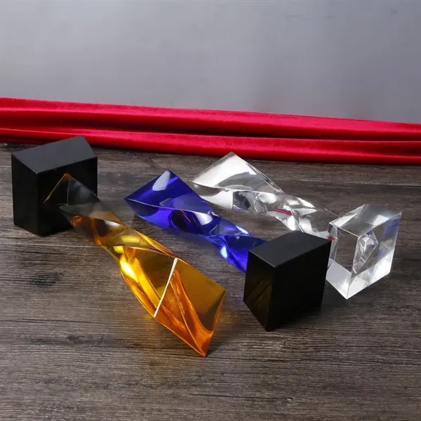 Twisted Crystal Trophy - Twisted Crystal Trophy - Image 7 of 9
