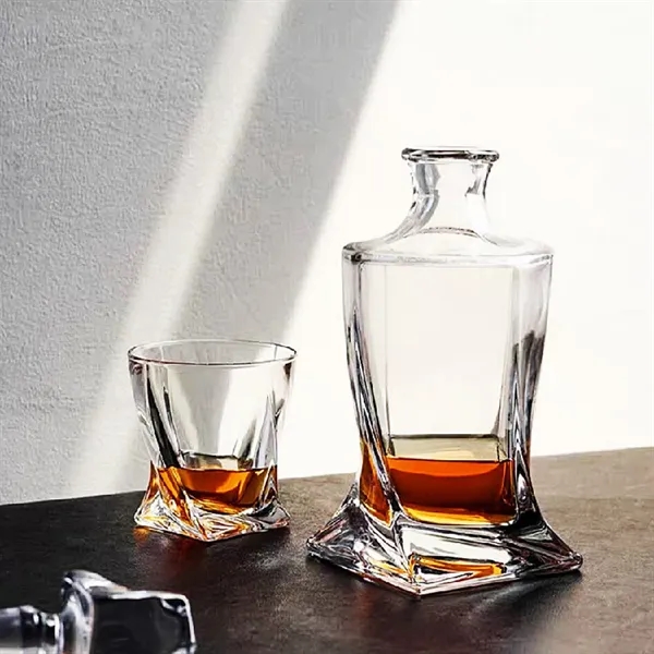 Whiskey Decanter With Glasses Set - Whiskey Decanter With Glasses Set - Image 2 of 3