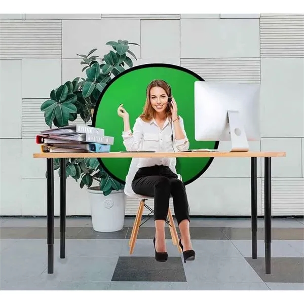 Pop Up Green Screen Webcam Backdrop - Pop Up Green Screen Webcam Backdrop - Image 0 of 5