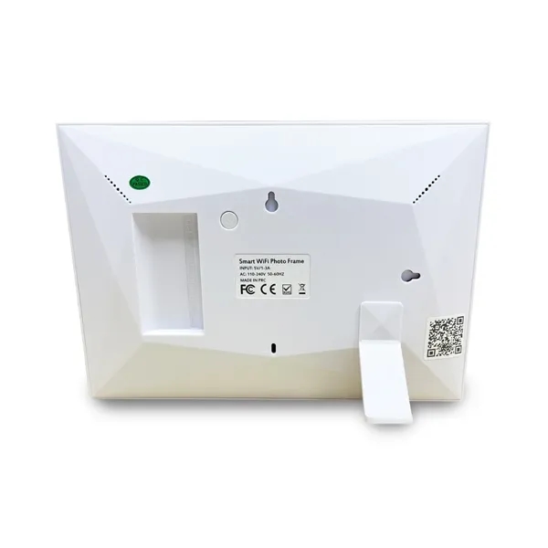Wi-Fi Digital Photo Frame - 10" - Wi-Fi Digital Photo Frame - 10" - Image 4 of 5