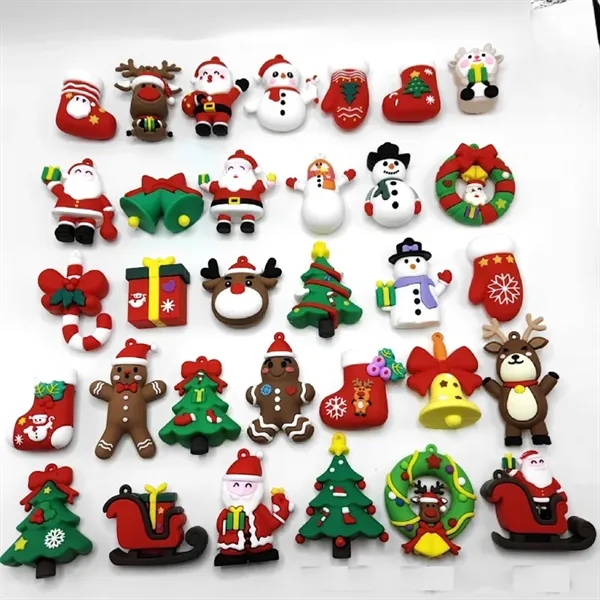 Christmas Ornament Keychain - Christmas Ornament Keychain - Image 5 of 7