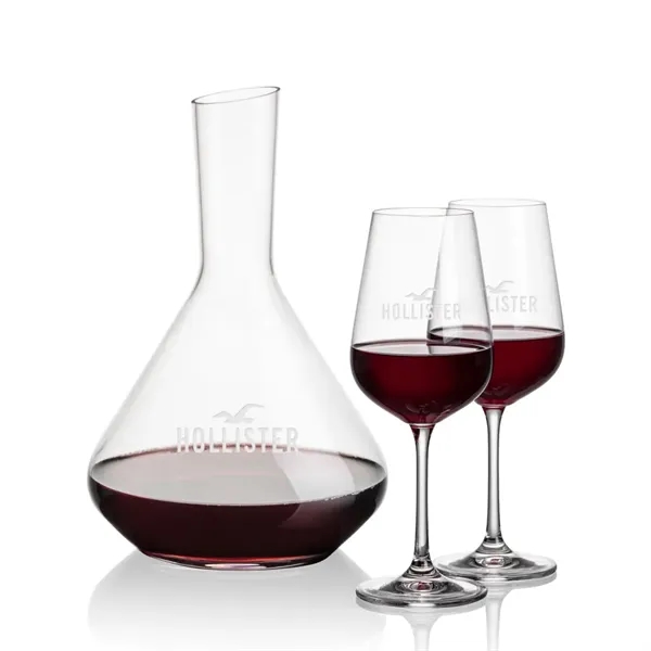 Terrassa Carafe & Laurent Wine - Terrassa Carafe & Laurent Wine - Image 0 of 5