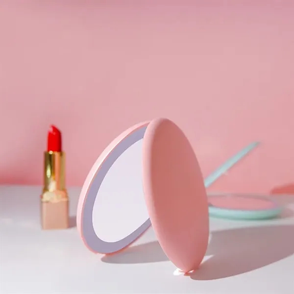 Portable LED Make Up Mirror - Portable LED Make Up Mirror - Image 3 of 3