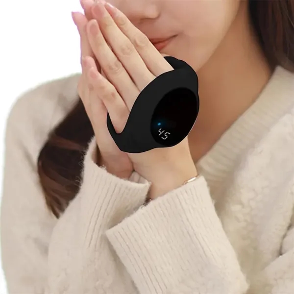 Rechargeable Hand Warmer with Temperature Display - Rechargeable Hand Warmer with Temperature Display - Image 4 of 9