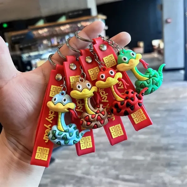 2025 Creative Snake keychain - 2025 Creative Snake keychain - Image 3 of 4