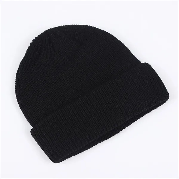 Warm knitted hat for autumn and winter - Warm knitted hat for autumn and winter - Image 3 of 5