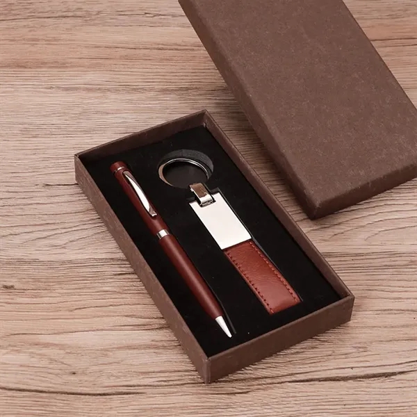Pen with leather keychain gifts kit - Pen with leather keychain gifts kit - Image 4 of 9