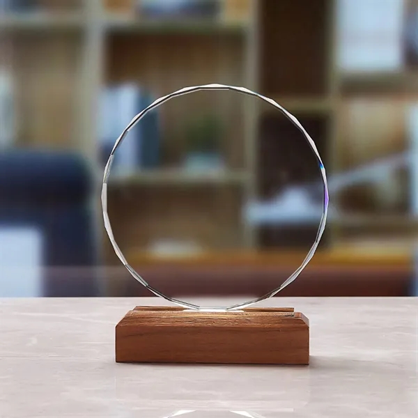 Crystal Trophy - Crystal Trophy - Image 3 of 3