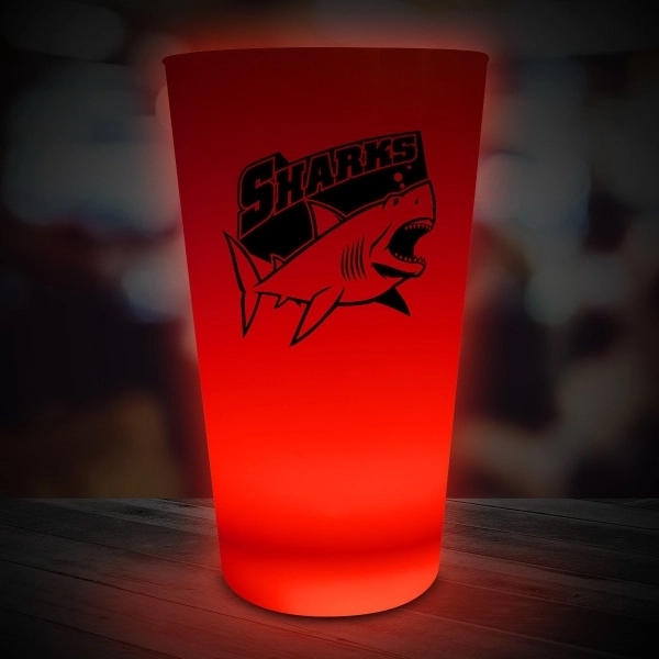 LED Glow Light Up Neon Look 16 oz Pint Glass - LED Glow Light Up Neon Look 16 oz Pint Glass - Image 4 of 5