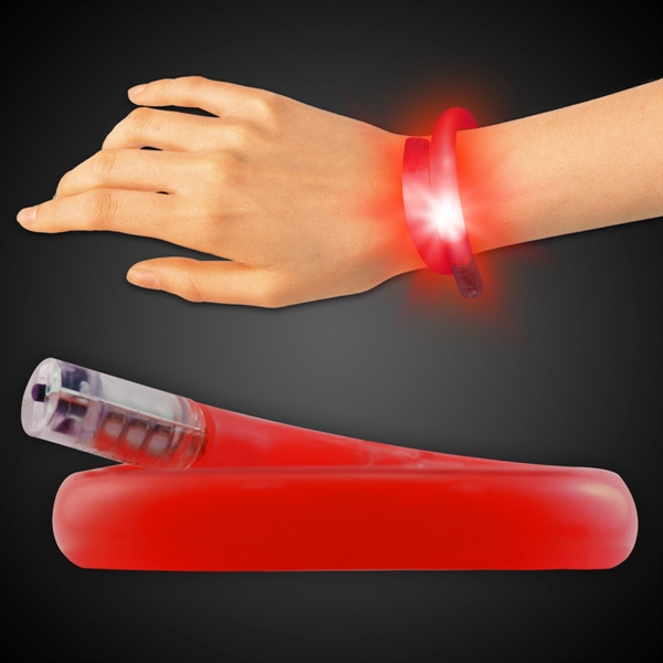 11" Coil Tube Bracelets w/Flashing LED Lights - 11" Coil Tube Bracelets w/Flashing LED Lights - Image 6 of 17