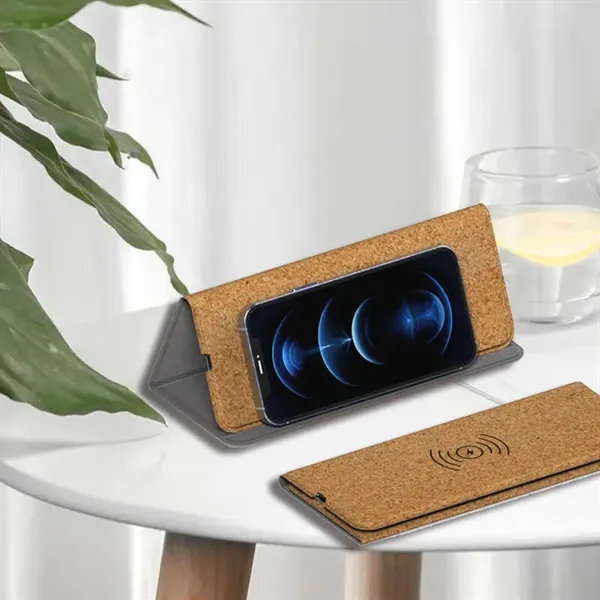 Eco-friendly Cork mouse pad with wireless charger foldable - Eco-friendly Cork mouse pad with wireless charger foldable - Image 1 of 6