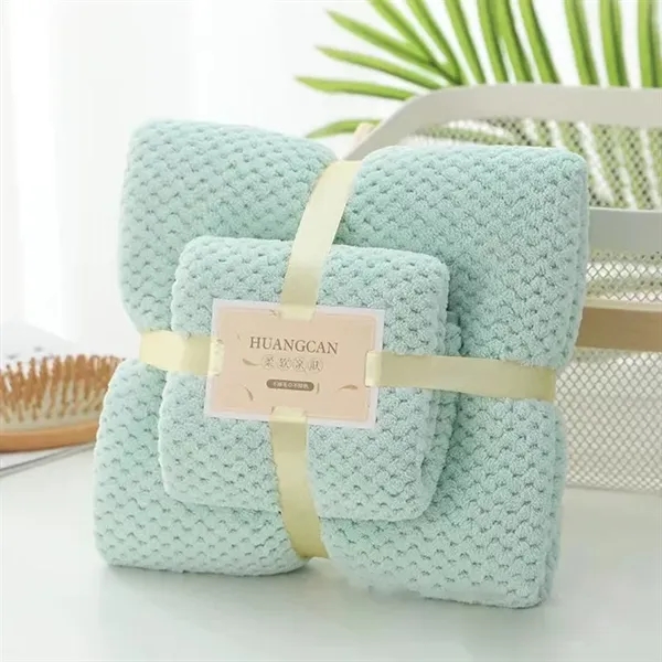 Embroidery Bathroom Towel Set - Embroidery Bathroom Towel Set - Image 1 of 3