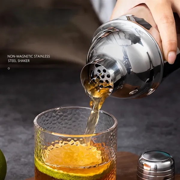 Classic Cocktail Shaker - Classic Cocktail Shaker - Image 3 of 3