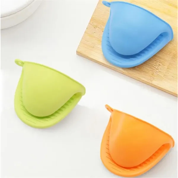 Mini Silicone Oven Mitt - Mini Silicone Oven Mitt - Image 2 of 8