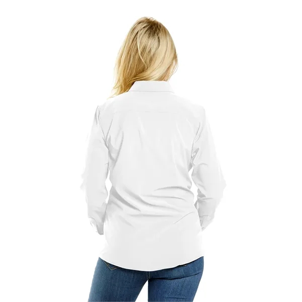 Women's Influencer Solid Woven Shirt - Women's Influencer Solid Woven Shirt - Image 15 of 17