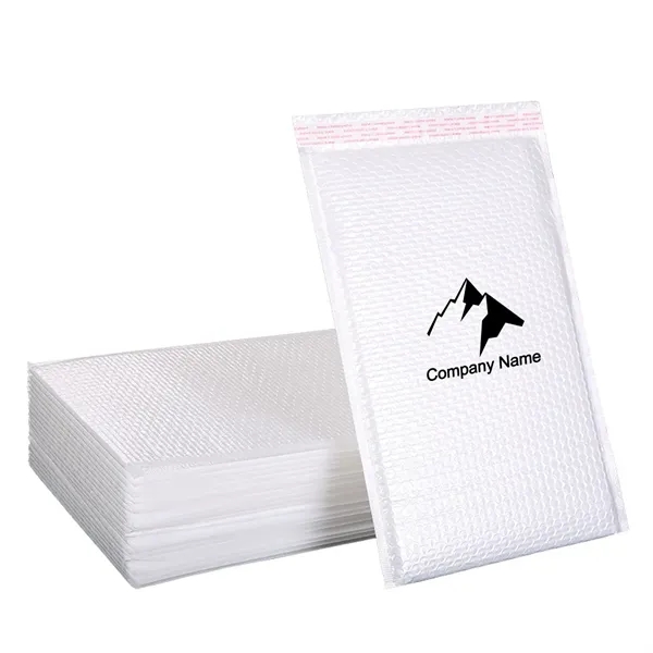 6 X 10 In Bubble Mailing Envelope Bag - 6 X 10 In Bubble Mailing Envelope Bag - Image 0 of 4