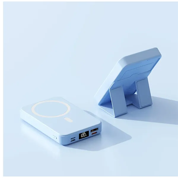 Magnetic Wireless Portable Charger 10000mAh Battery Pack - Magnetic Wireless Portable Charger 10000mAh Battery Pack - Image 5 of 7