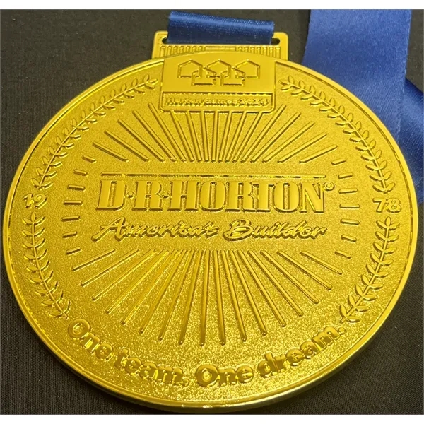 Custom Medals - Custom Medals - Image 4 of 5