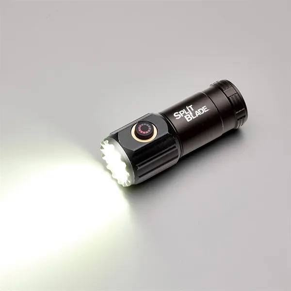 CEDAR CREEK® CLIP BEAM LED RECHARGEABLE FLASHLIGHT - CEDAR CREEK® CLIP BEAM LED RECHARGEABLE FLASHLIGHT - Image 3 of 4