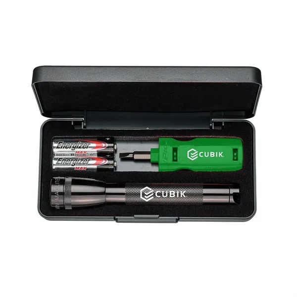 AA Mini Maglite® With Picquic® Pic™ Screwdriver - AA Mini Maglite® With Picquic® Pic™ Screwdriver - Image 4 of 9
