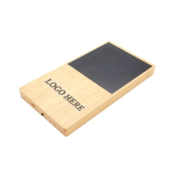 Solar Wireless Fast Charging Power Bank - Solar Wireless Fast Charging Power Bank - Image 1 of 5