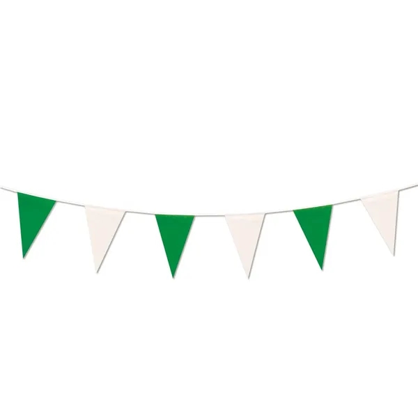 105' Green & White Pennant String - 105' Green & White Pennant String - Image 0 of 1