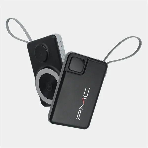 Magcube Pro 2.0 - Power Bank Featuring Apple Watch Charger - Magcube Pro 2.0 - Power Bank Featuring Apple Watch Charger - Image 0 of 5