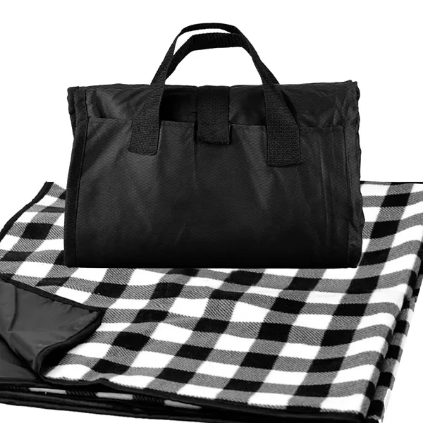 Fleece / Nylon Picnic Blanket - Fleece / Nylon Picnic Blanket - Image 17 of 17