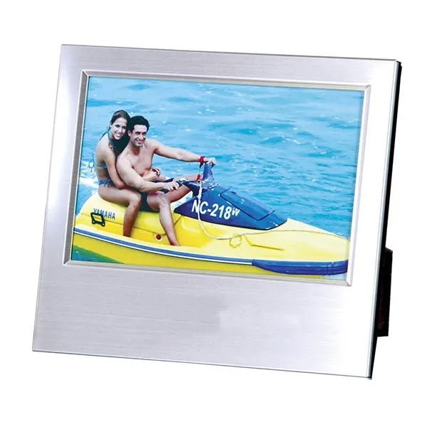 Retrato Frame - Retrato Frame - Image 0 of 1