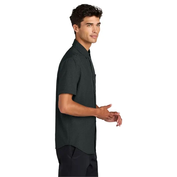 Mercer+Mettle Short Sleeve UV Capital Tech Shirt - Mercer+Mettle Short Sleeve UV Capital Tech Shirt - Image 5 of 19