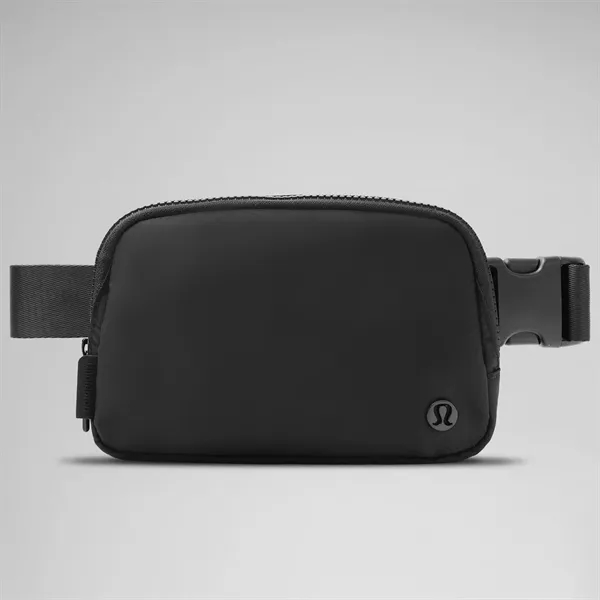 Lululemon Everywhere Belt Bag 1L - Lululemon Everywhere Belt Bag 1L - Image 2 of 40