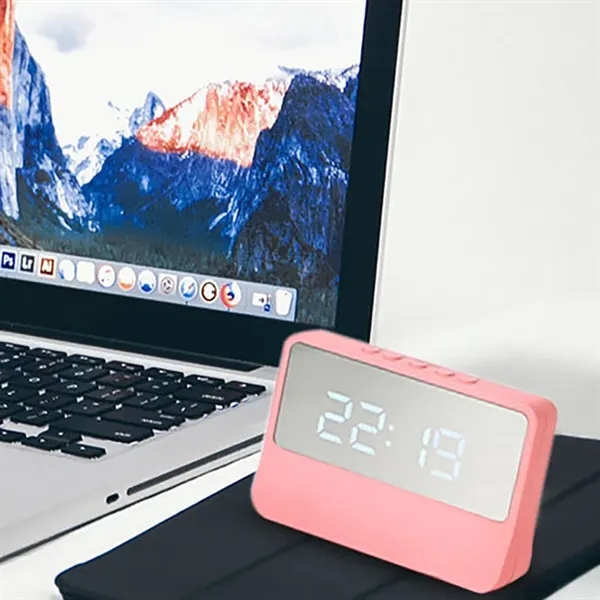 LED Mirror Clock - LED Mirror Clock - Image 5 of 6